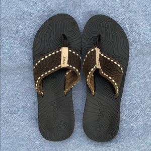 Reef flip flops